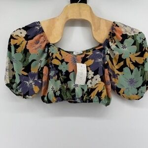 Sienna Sky Small Floral Print Puff Short Sleeve Crop‎ Top Blouse Black Multi